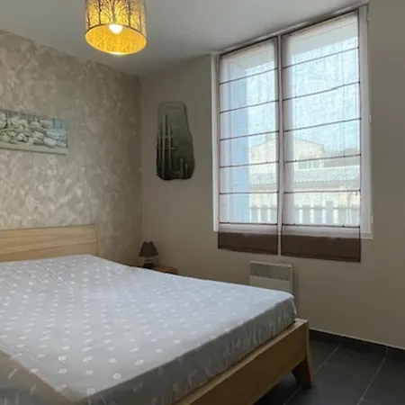 Cozy Cocoon Of With Terrace And Garden Apartman *